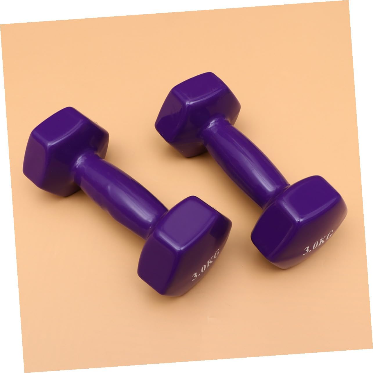 2PCS Plastic Dipped Cast Iron Dumbbells Each Non-slip Hand Weights for Women and Men Unisex Fitness Equipment Gym Training Muscle Strengthening Purple