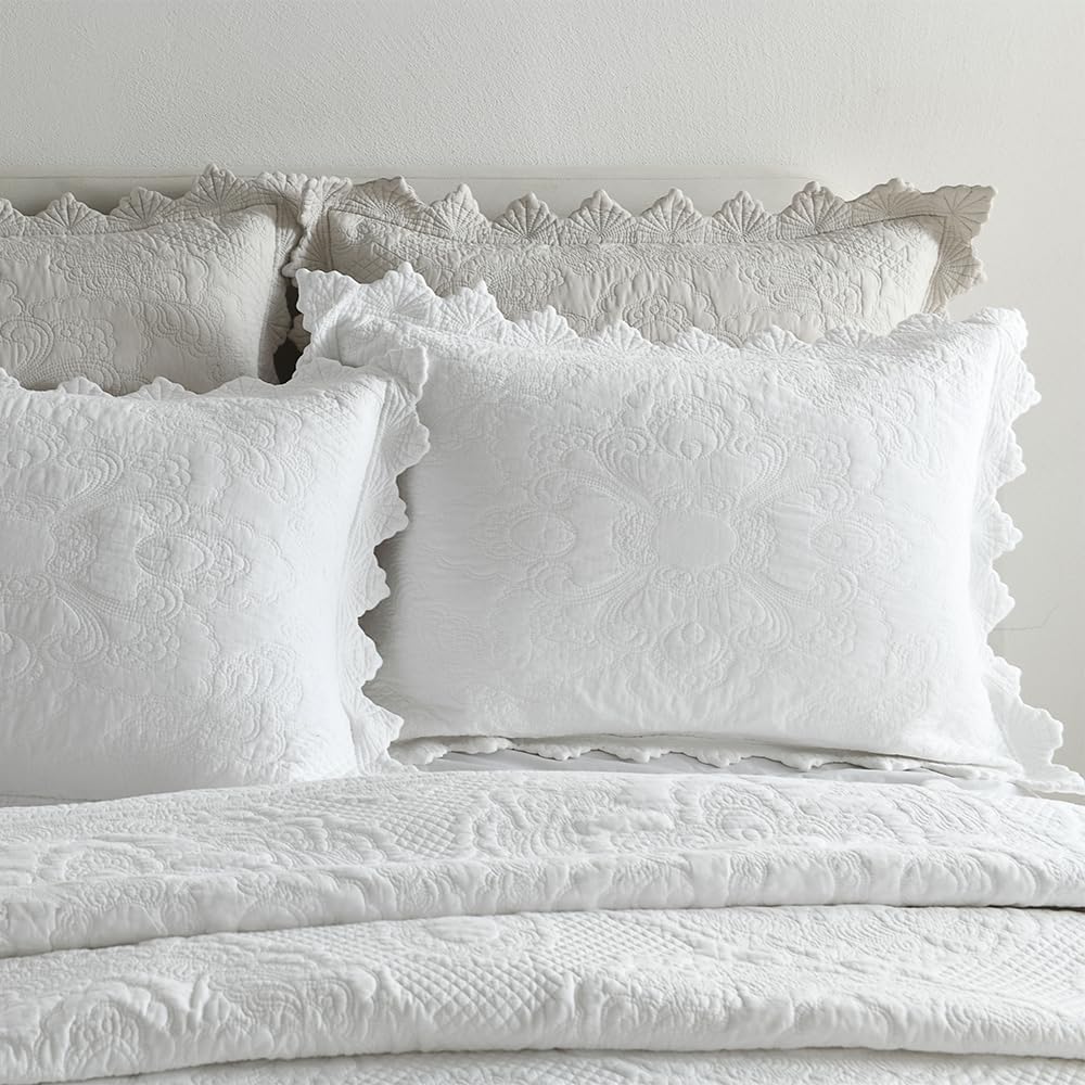 Cotton Quilt Bedding Set Reversible Lightweight Coverlet for All Seasons, 3 Pieces Embossed Floral Solid White Bedspread with Ruffled Edge, Queen Size