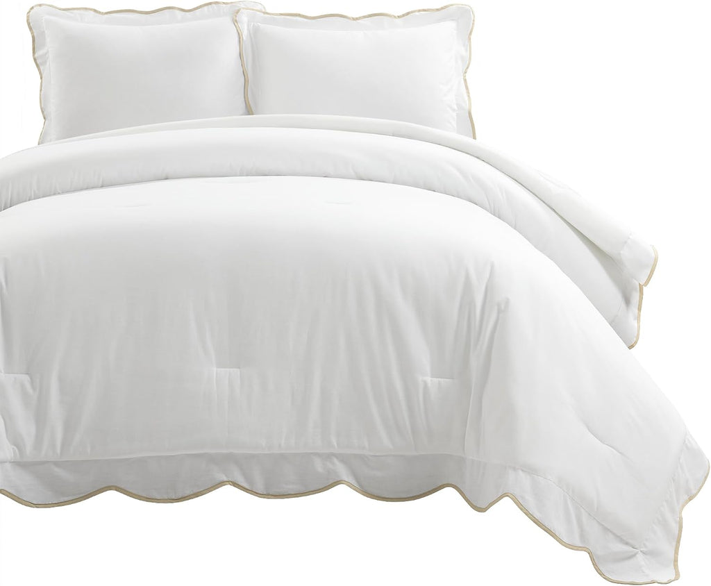 Lush Decor Coastal Chic Scalloped Edge Comforter Set, 3 Piece Set King/California King, Neutral & White - King Bedding Set - White Comforter King Size - Coastal Decor