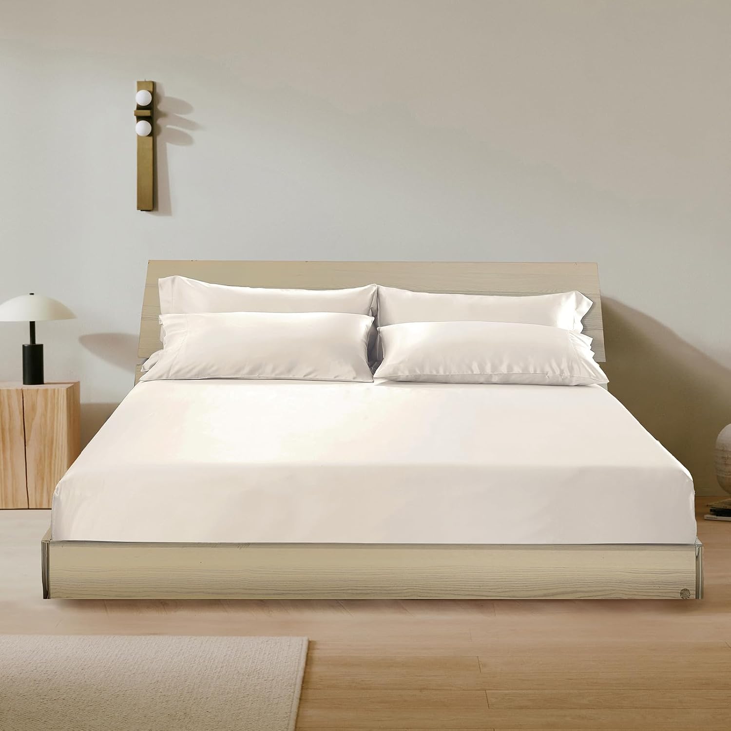 LilySilk 3PC Mulberry Silk Fitted Sheets Set, 6A Grade, 2 Pillowcases, 1 Fitted Sheet, 16 Inch Deep Pocket, 19 Momme, King Size, Ivory