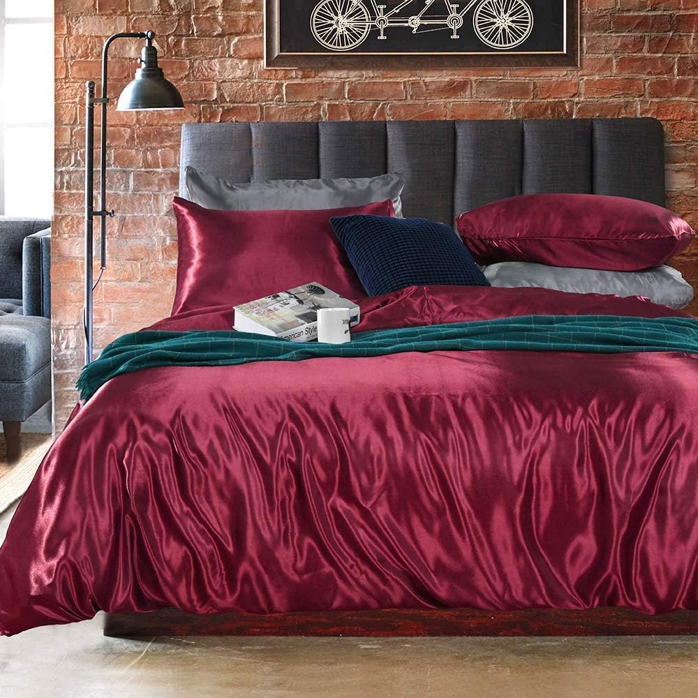 Yarns of Cotton 3 PC All Season Silky Super Soft Comforter Set Luxurious Bedding Set - (1 Comforter, 2 Pillow Cases) King/Burgundy