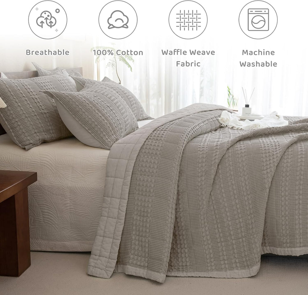 Sanracie Oversized King Quilt (120'x120'), Cotton Dark Khaki Waffle Weave Quilt Sets 3Pcs Lightweight Breathable Quilt Bedding Set Luxury Soft Bedding Coverlet for All Seasons