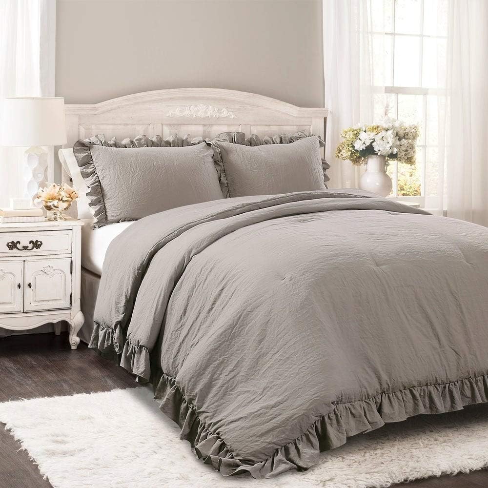 Lush Decor Reyna Ruffle Comforter Set - 3 Piece Cozy Ruffled Bedding Set - Timeless Elegance and Comfort for Bedroom - King, Ivory