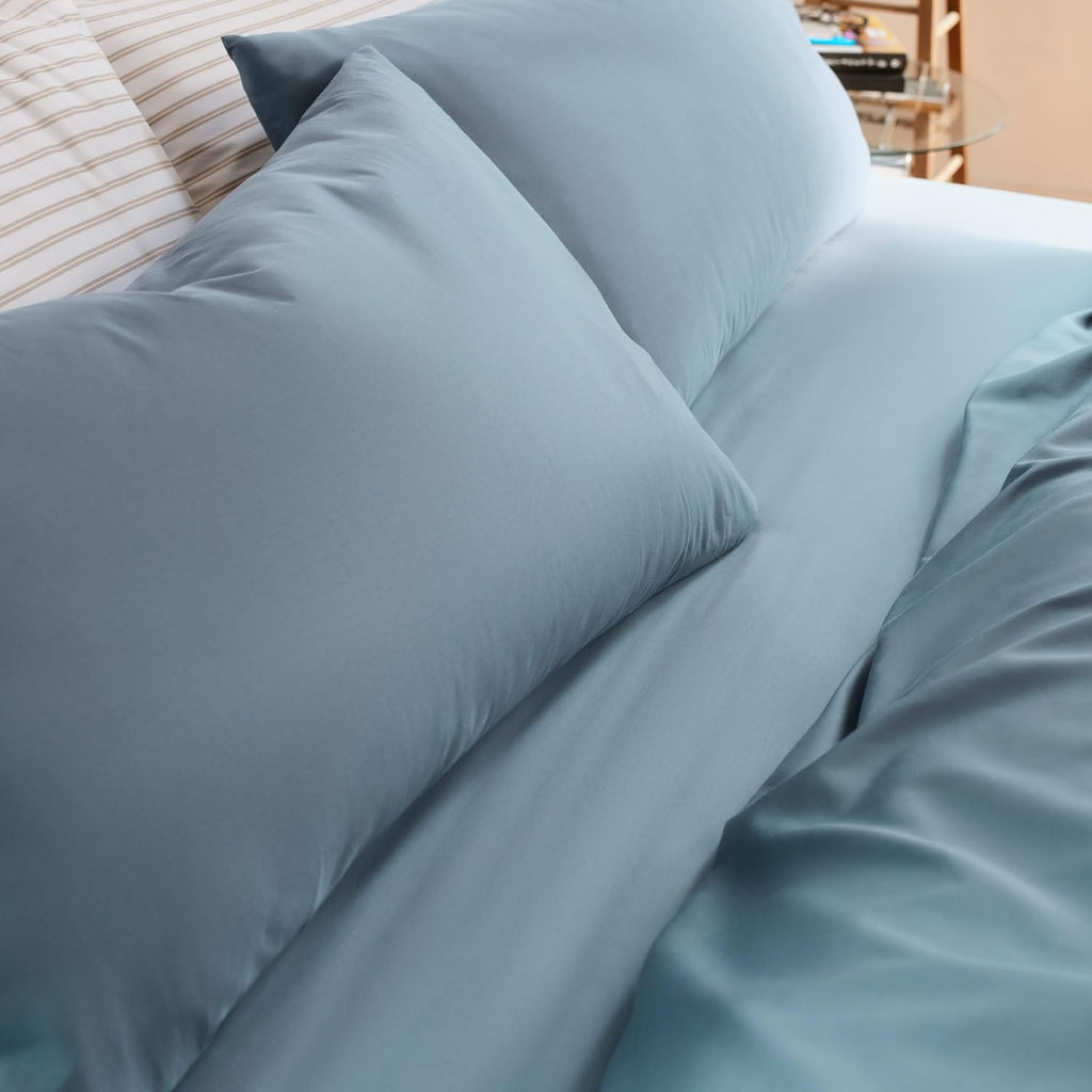 Brooklinen Luxury Sateen 4 Piece Sheet Set - 100% Cotton Bed Sheets, Durable California King Size Sheets Set in Storm Blue, Oeko-TEX Certified Bedding Set, 1 Fitted Sheet, 1 Flat Sheet, 2 Pillowcases