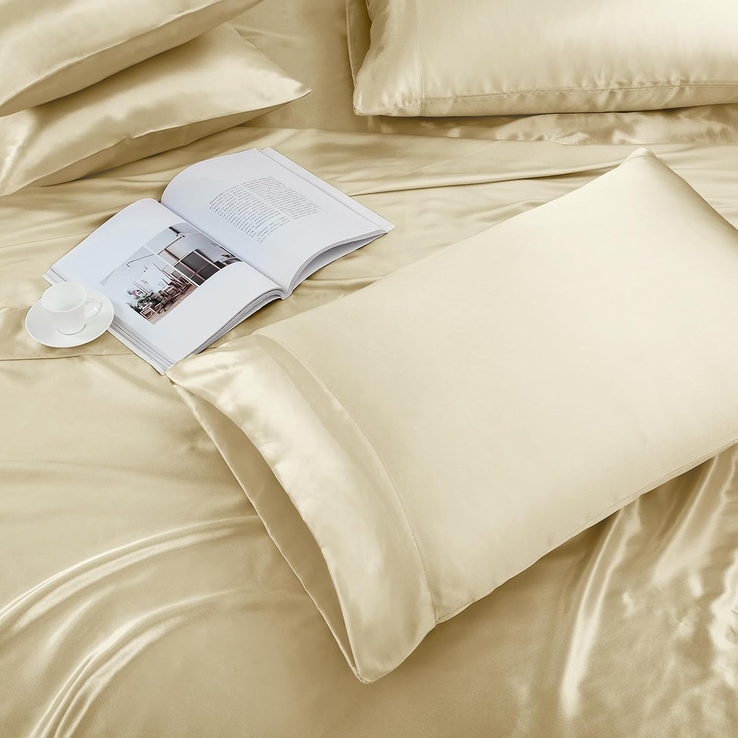 22 Momme 100% Mulberry Silk Bedding Set - 4-Piece Luxury Queen Size (2 Pillowcases, 1 Fitted Sheet, 1 Flat Sheet) - Fits 14-16' Deep Pocket (Solid, Beige)
