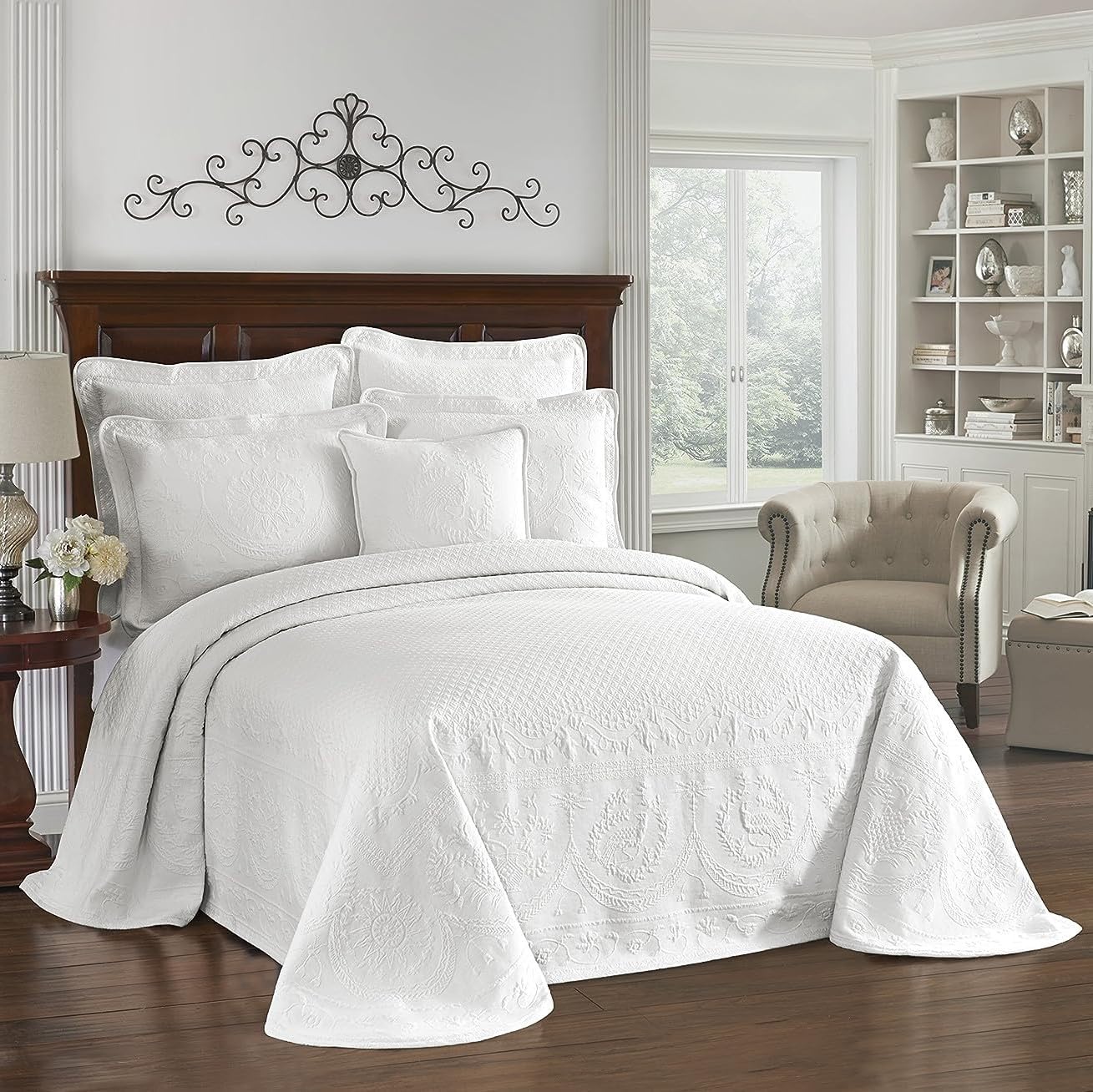 Bedspreads Coverlet - King Charles Collection 120' x 114' Size 100% Cotton Oversized Matelasse Bed Spread, King/Cal King, White