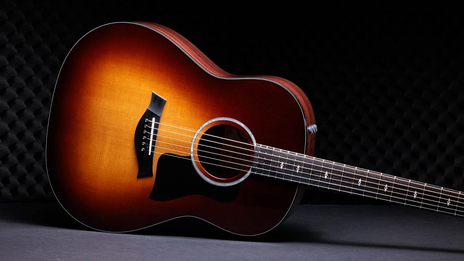 Taylor 217e-SB Plus Acoustic-electric Guitar - Tobacco Sunburst
