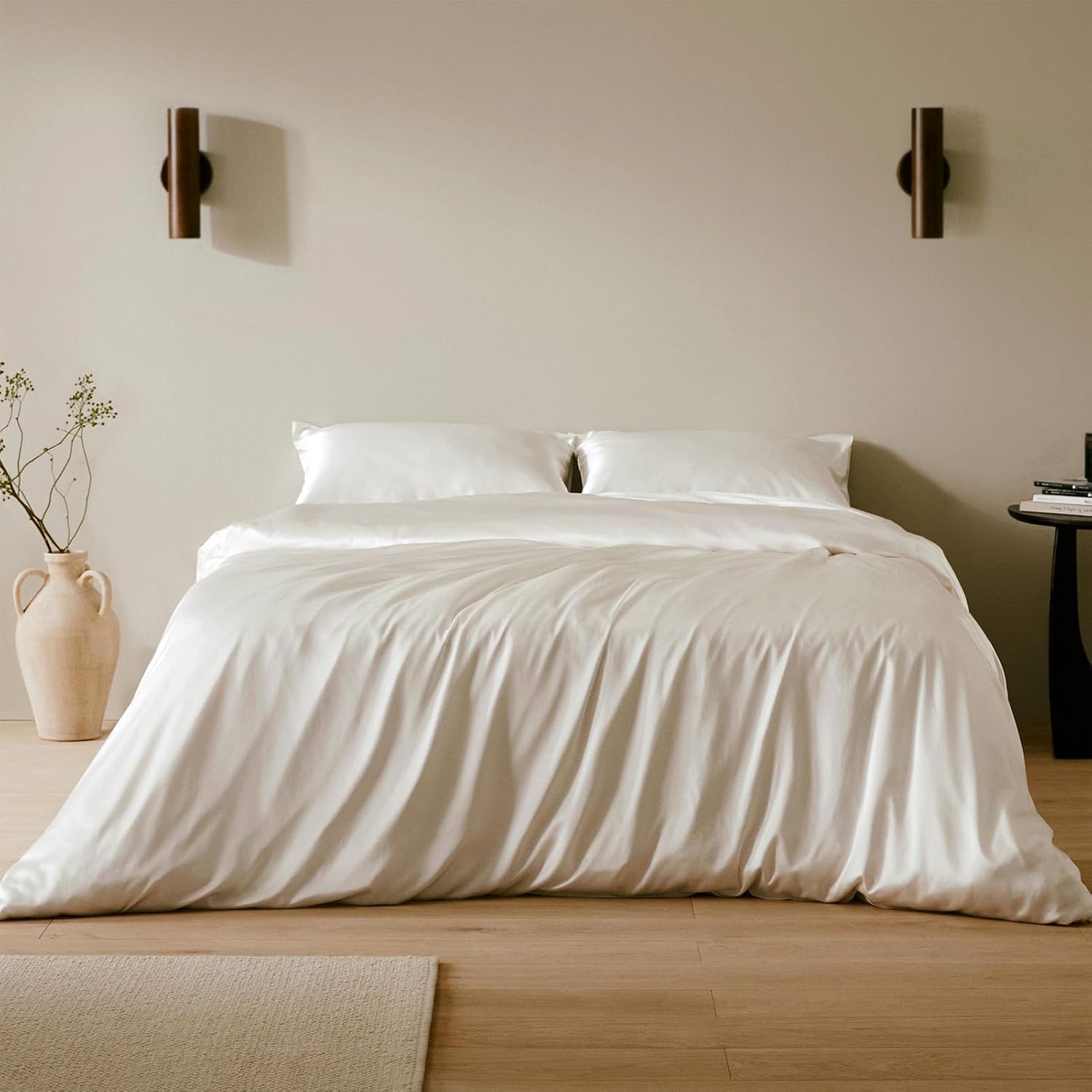 LilySilk 4PC Silk Fitted Sheet Set, 19 Momme Silk Bed Sheets, 1 Flat Sheet, 1 Fitted Sheet and 2 Oxford Silk Pillowcases, Silk Bedding Set 100% Top 6A Grade, Ivory, Full Size