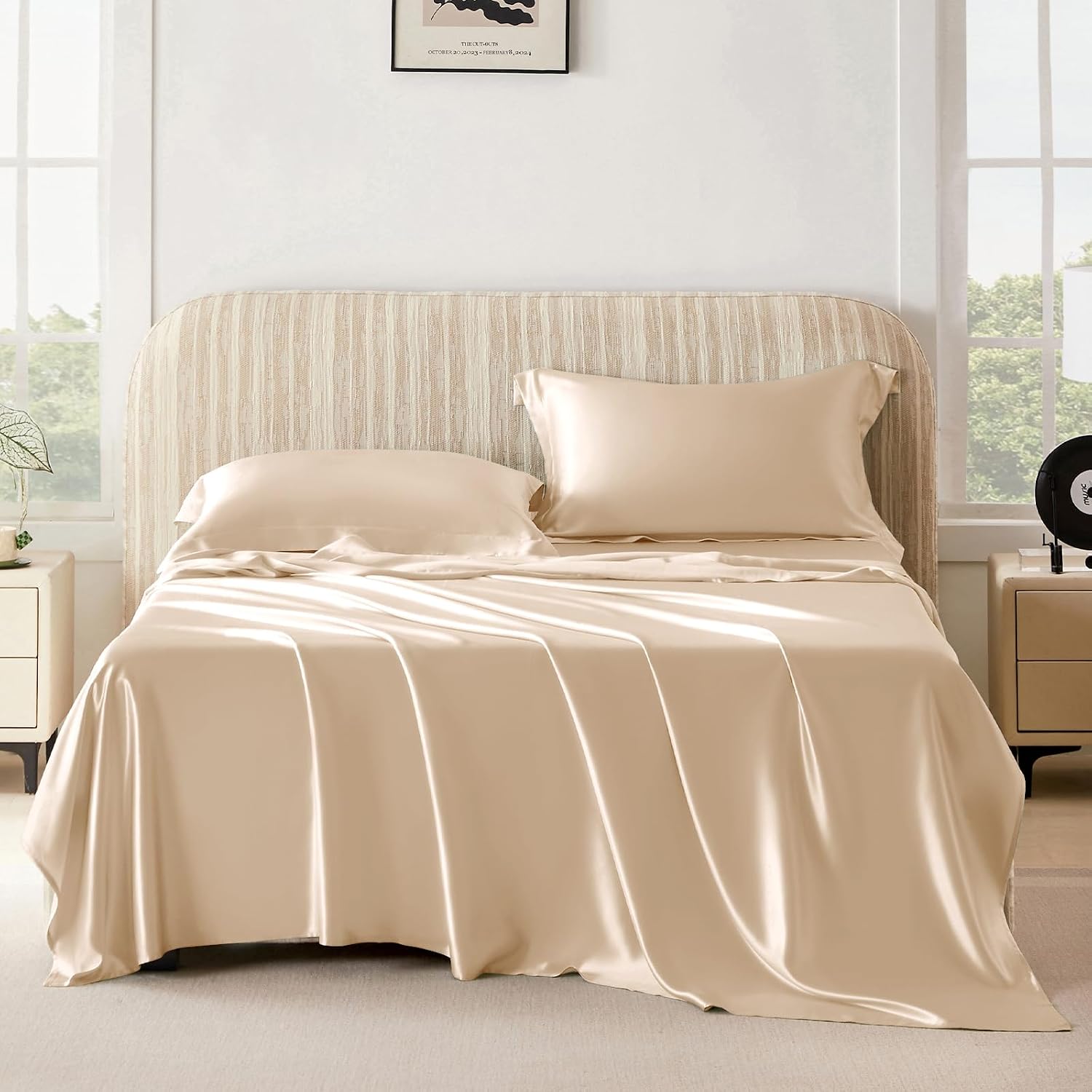 THXSILK Silk Sheet Set 4 Pcs, 25 Momme 100% Top Grade Pure Mulberry Silk Bed Sheets Luxury Bedding Sets Ultra Soft Durable, 1 Fitted Sheet, 1 Flat Sheet and 2 Pillow Shams (Full, Champagne)