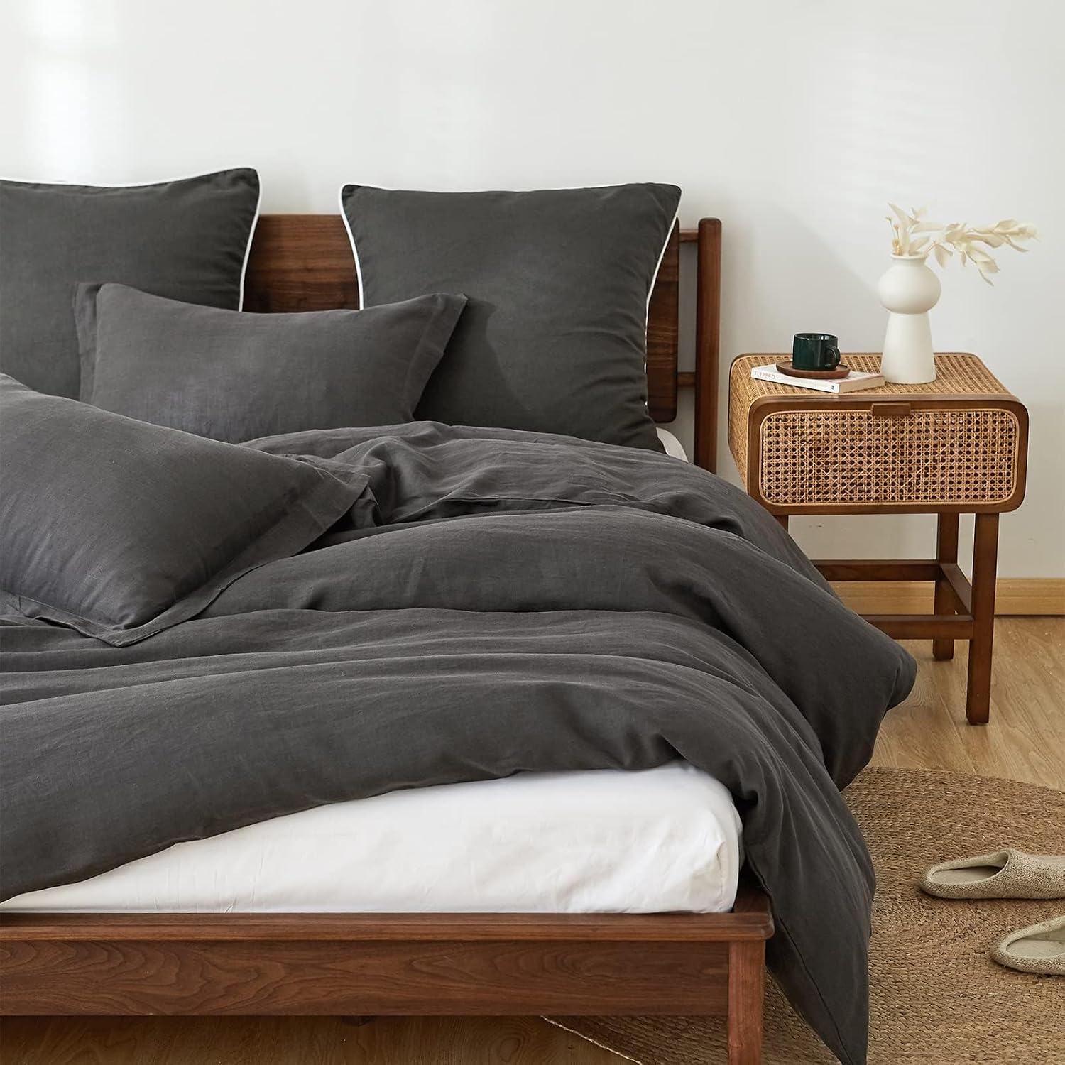 Simple&Opulence 100% Linen Duvet Cover Set, 3 PCS Natural French Flax Dark Grey Duvet Cover King Size, Breathable Soft Comfy Linen Bedding Comforter Cover with 2 Pillowcases(Dark Grey, 104'x92')