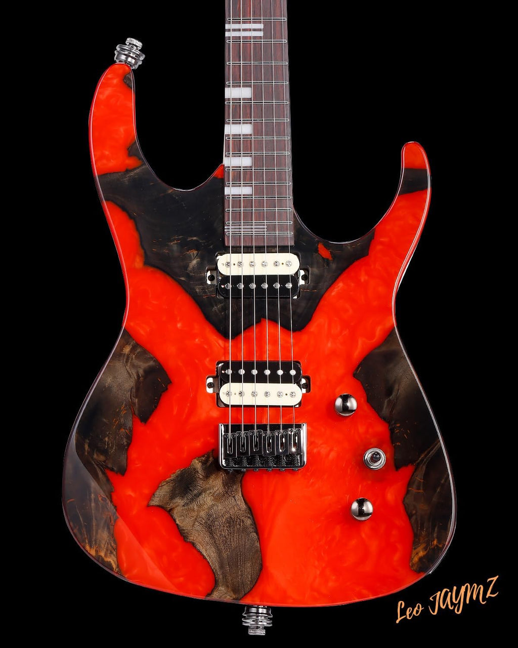 Leo Jaymz Electric Guitar Hurricane Deluxe Series, Mahogany Body, Roasted Maple Neck, Rosewood Fretboard, Locking Tuners, Rounded Frets, Case(Red Deluxe)
