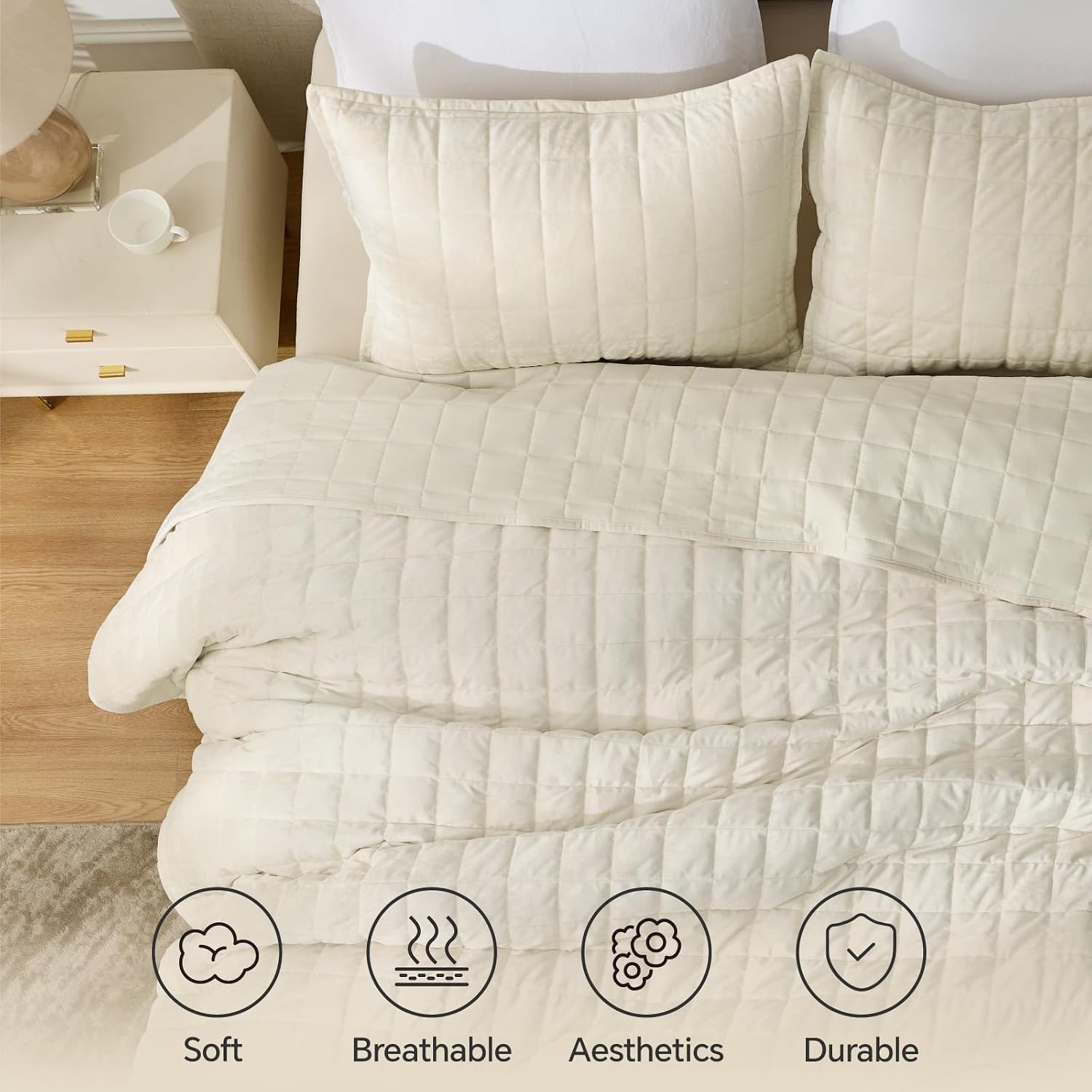 BEDELITE Velvet Quilt Set Oversized California King- Luxury Velvet Comforter Bedding Set 3 Pieces, Soft Cozy Cream White Oversized Bedspread Coverlet for All Seasons with 2 Pillow Shams