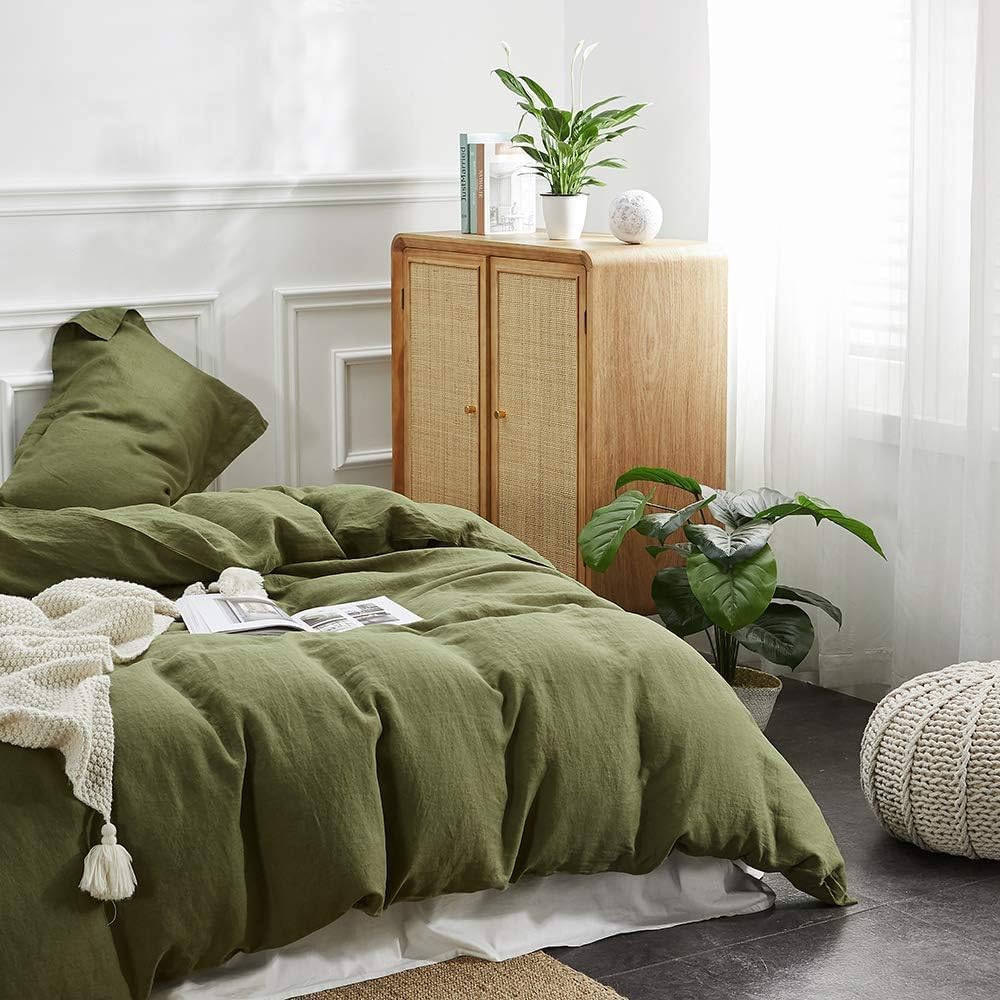 Simple&Opulence 100% Linen Duvet Cover Set, 3 PCS Olive Green Duvet Cover California King Size, Breathable Soft Comfy Linen Bedding Comforter Cover with 2 Pillowcases(Olive Green, 104'x98')