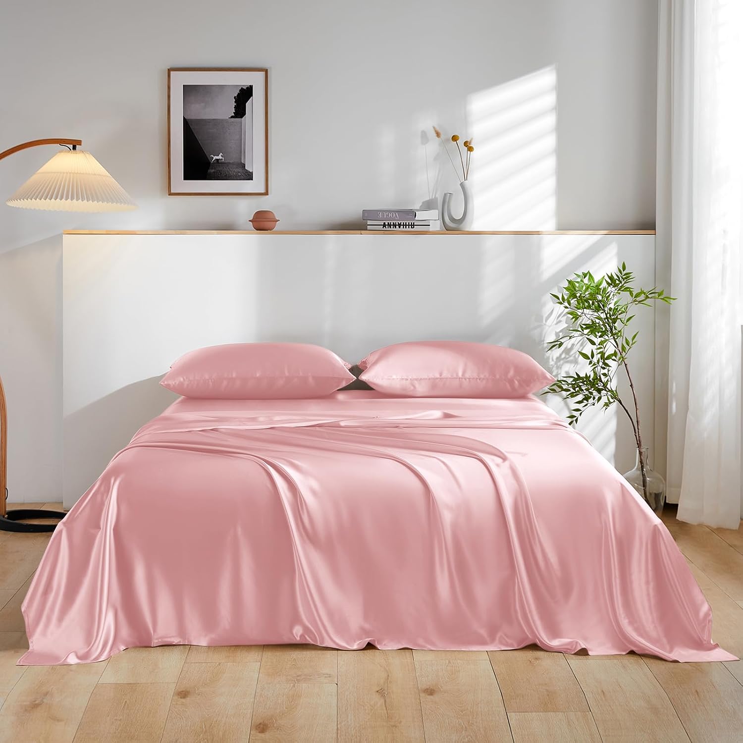 THXSILK 100% Mulberry Silk Bed Sheets Set - 4pcs Pure Silk Sheets Set - Flat Sheet, 16' Deep Pocket Fitted Sheet, 2 Pack Silk Pillowcase with Zipper Closure - Queen Size, Charming Pink