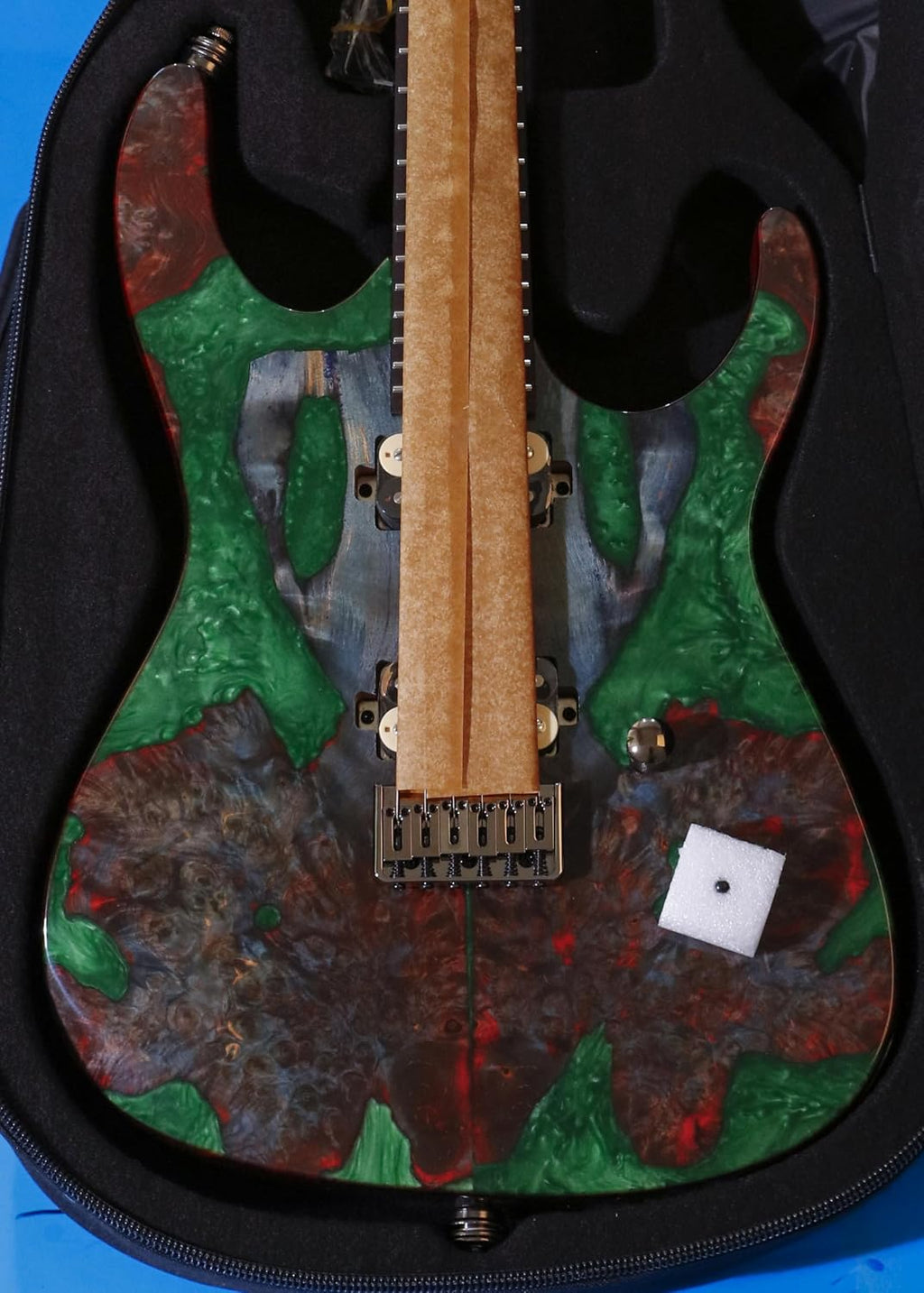 Leo Jaymz Electric Guitar Monsoon Deluxe Series, Reverse Headstock, Burl Top, Mahogany Body, Roasted Maple Neck, Rosewood Fretboard, Case and Capo(GC-2025-209)