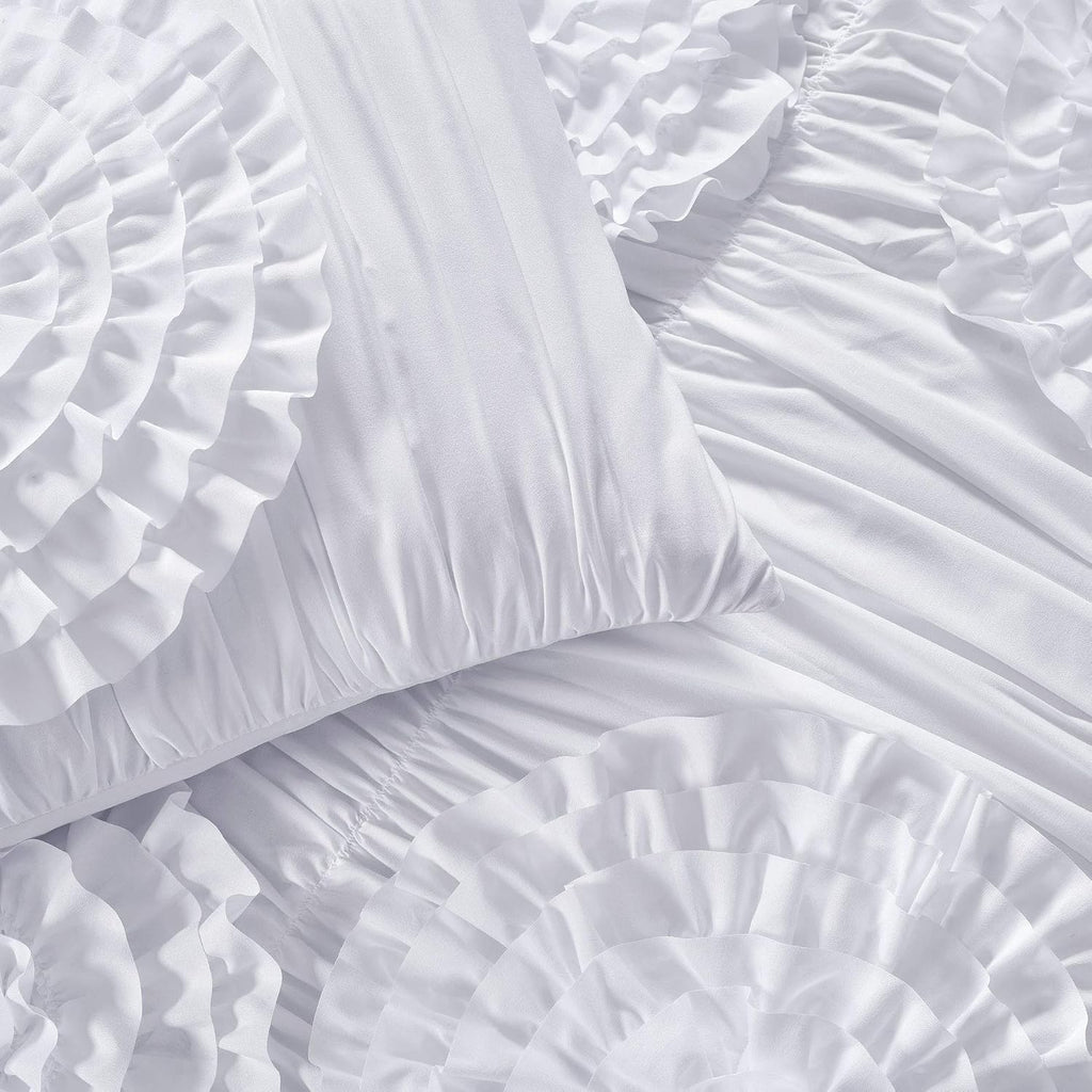 Lush Décor Serena 3 Piece Ruched Flower Comforter Set - White - Full/Queen
