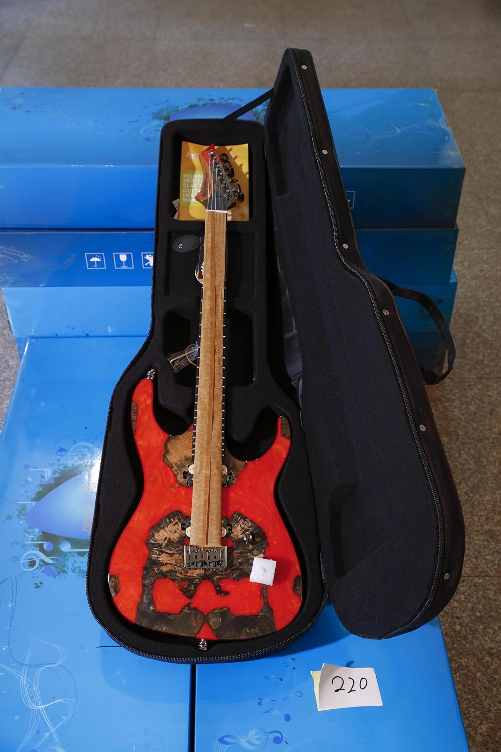 Leo Jaymz Electric Guitar Monsoon Deluxe Series, Reverse Headstock, Burl Top, Mahogany Body, Roasted Maple Neck, Rosewood Fretboard, Case and Capo(RB-2022-220)
