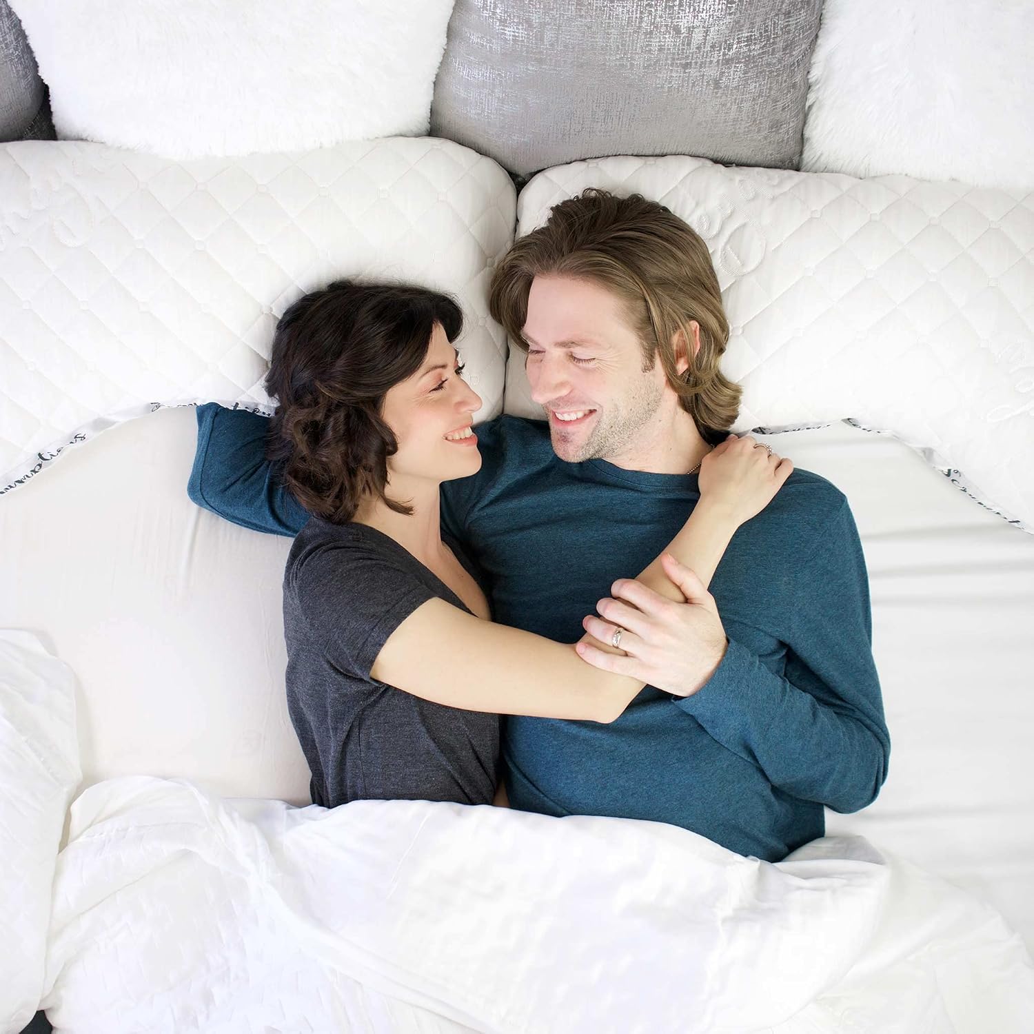 Honeydew Scrumptious Cooling Side Sleeping Pillow with Free Pillowcase- Best for Side Sleepers- Neck and Shoulder Pain Relief Pillow- The Most Awarded Side Sleeper Pillow- Made in The USA (Queen Size)