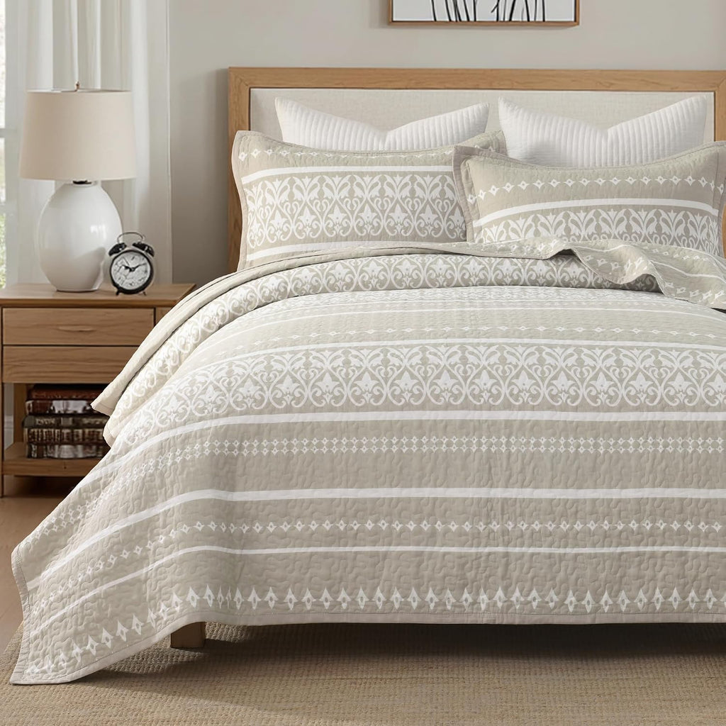 100% Cotton Quilt Set King Size - Beige and White Boho Quilt Bedding Set - Bohemian Striped Quilt Set with 2 Shams - All-Season Lightweight Coverlet & Bedspread 3 Piece