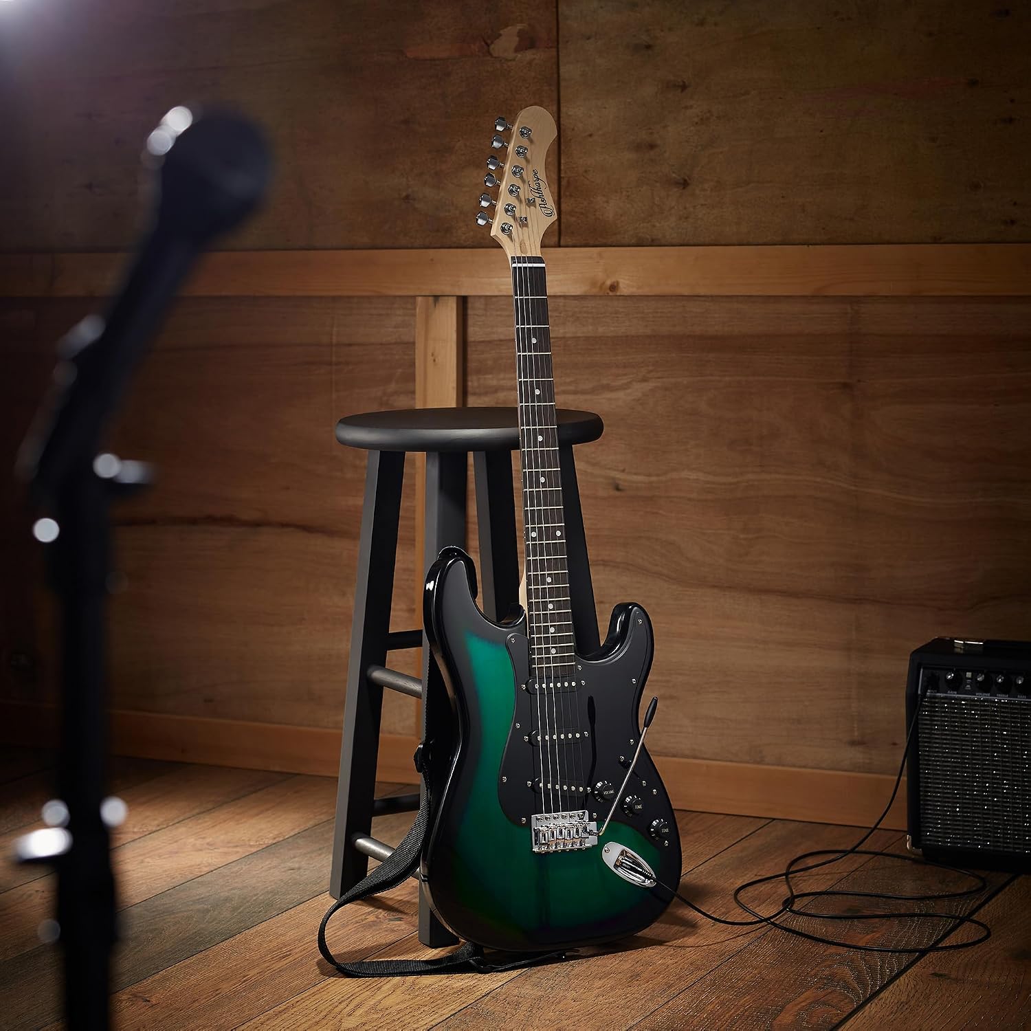 Ashthorpe 39-Inch Electric Guitar (Green-Black), Full-Size Guitar Kit with Padded Gig Bag, Tremolo Bar, Strap, Strings, Cable, Cloth, Picks