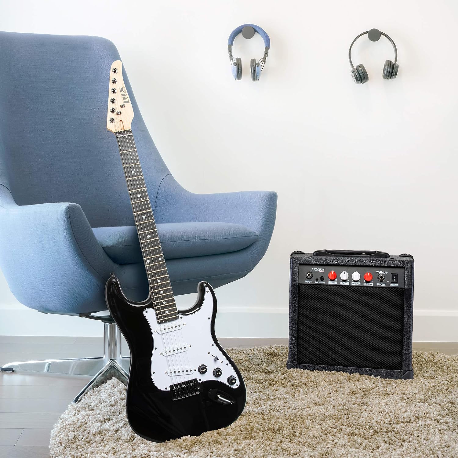 LyxPro CS 39' Electric Guitar Kit for Beginner, Intermediate & Pro Players with Guitar, Amp Cable, 6 Picks & Learner's Guide | Solid Wood Body, Volume/Tone Controls, 5-Way Pickup - Black
