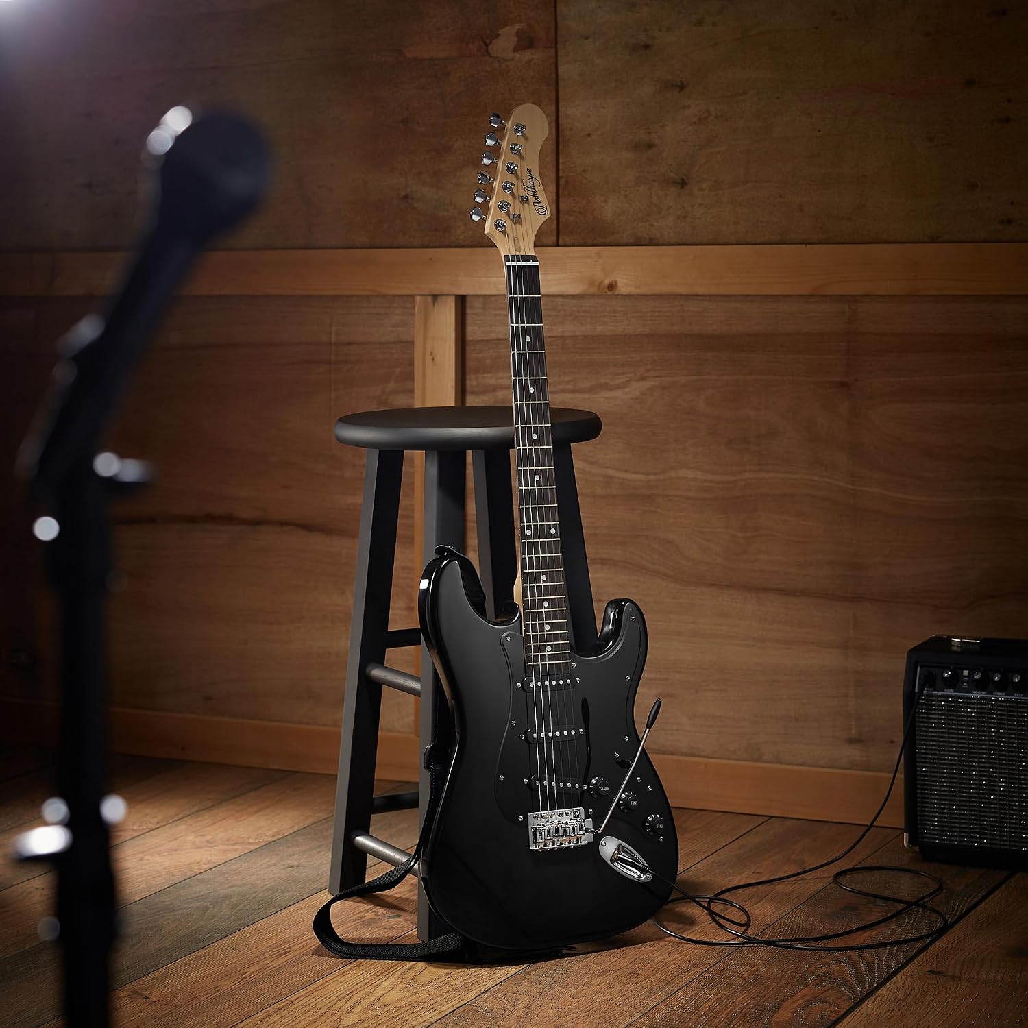 Ashthorpe 39-Inch Electric Guitar (Black-Black), Full-Size Guitar Kit with Padded Gig Bag, Tremolo Bar, Strap, Strings, Cable, Cloth, Picks