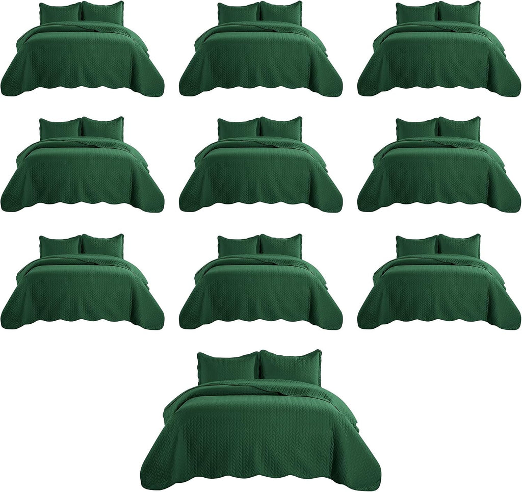 MOONLIGHT20015 Twin Quilt Bedding Set (68' x 86') - Bulk Pack of 10 Wholesale for Hotels, Guest Bedroom & Airbnbs - Lightweight Microfiber Reversible Embossed Quilts Bedspreads (Emerald)