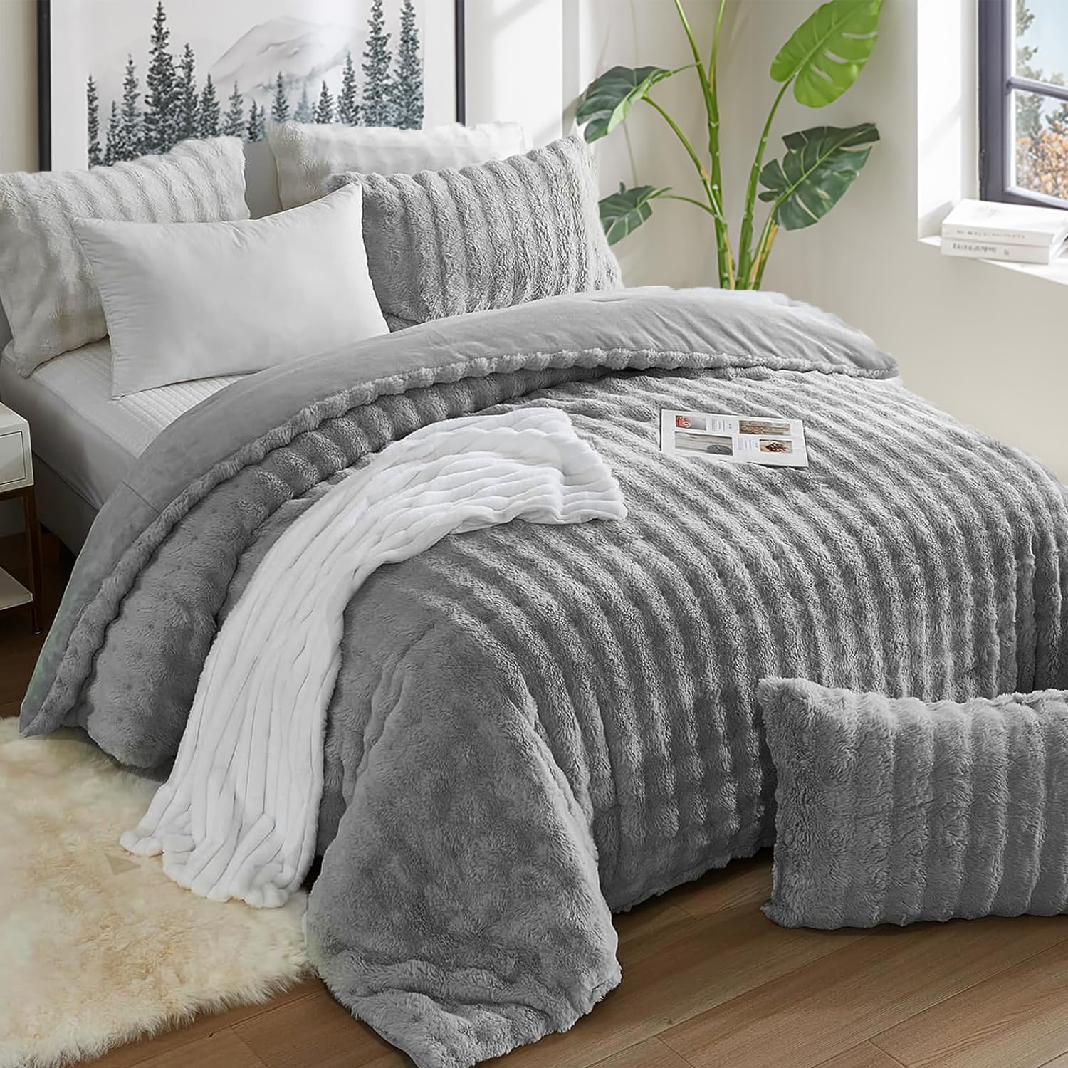 Bedbay Faux Fur Comforter Set King Size Plush Grey Fluffy Comforter Luxury Rabbit Fur Fuzzy Furry Bedding Set 3 Pieces Soft Warm Shaggy Velvet Reversible Quilt Duvet Set for Boys Girls Kids