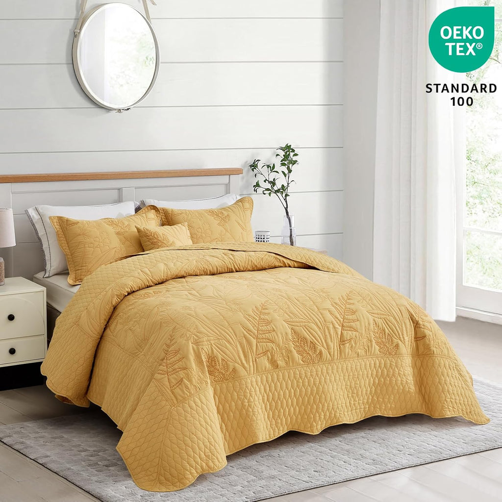 DaisyHuang Botanical Oversized Bedspread King Size - Leaves Pattern Stitching Quilt Set - Elegant & Fresh Style Bedding Coverlets, Reversible, Lightweight, 5 Piece, Honey Gold