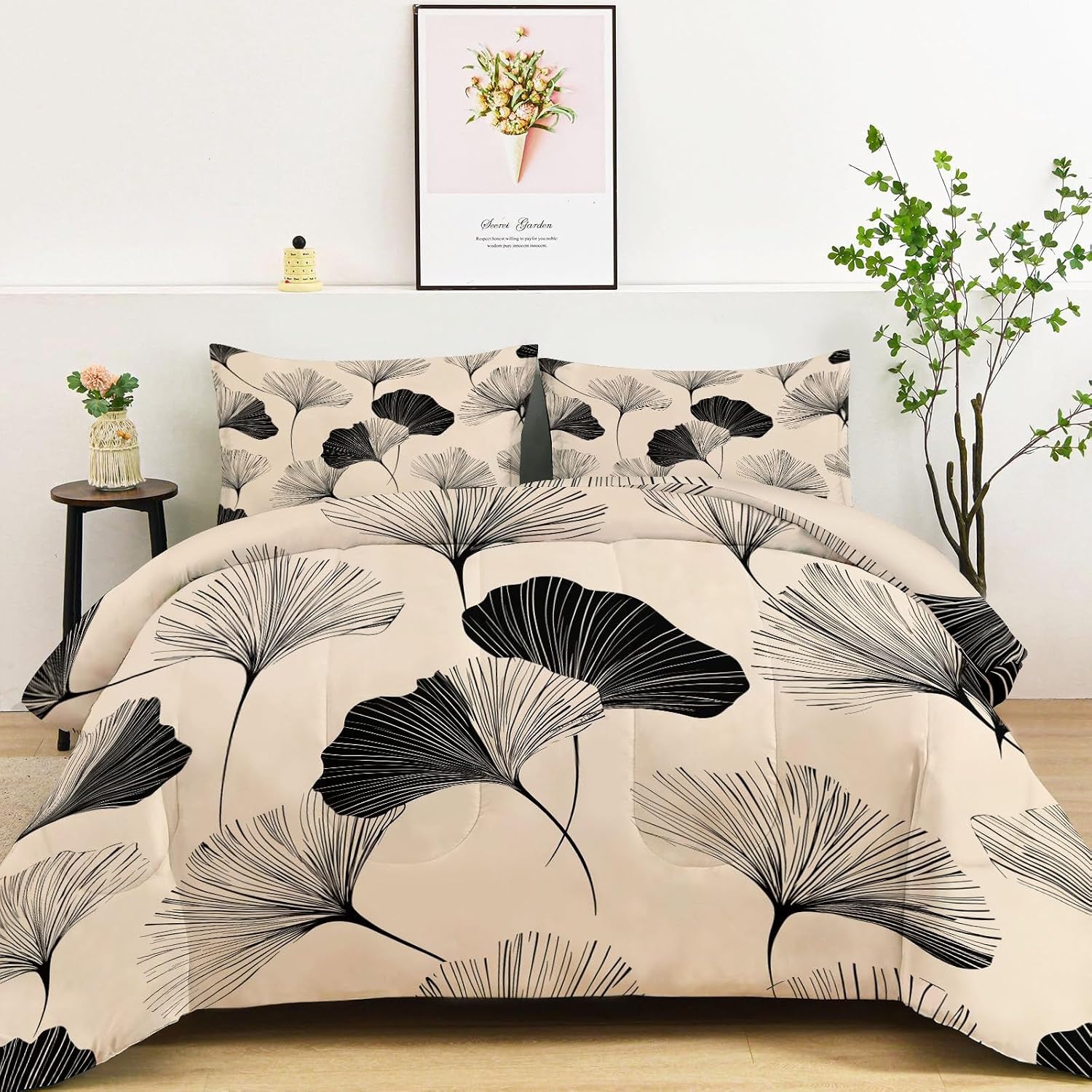 Comforter Set King with 2 Pillowcase, Hand Drawn Graffiti Ginkgo Leaves 3 Pcs Quilted Bedding for Kids and Adults, Soft Fluffy Breathable Microfiber Beige Comforter for Bedroom Decor