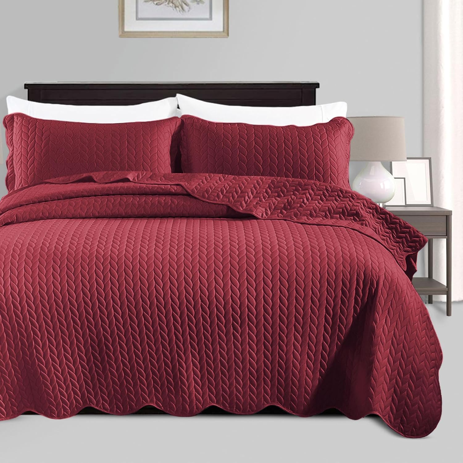 MOONLIGHT20015 Twin Quilt Bedding Set (68' x 86') - Bulk Pack of 10 Wholesale for Hotels, Guest Bedroom & Airbnbs - Lightweight Microfiber Reversible Embossed Quilts Bedspreads (Burgundy)