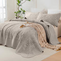 Lady Ann Oversized King Bedspread 120x120, Leaves Pattern Stitching Printed Quilt Set Soft & Lightweight Linen Feel Quilted Coverlet, 3 Pcs Extra Large Botanical Bedding Sets