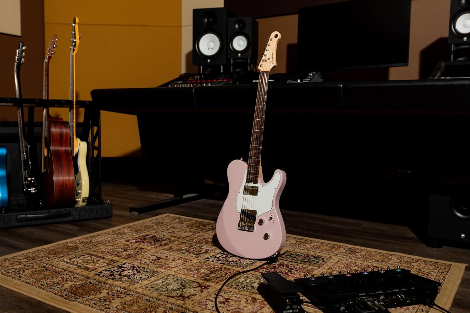 Pacifica SC Standard Plus Electric Guitar with Rosewood Fingerboard, Ash Pink with Gig Case