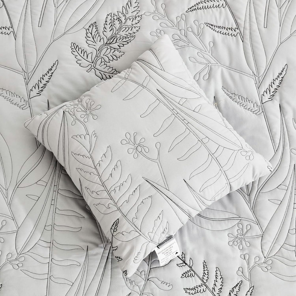 DaisyHuang Botanical Oversized Bedspread King Size - Leaves Pattern Stitching Quilt Set - Elegant & Fresh Style Bedding Coverlets, Reversible, Lightweight, 5 Piece, Grey