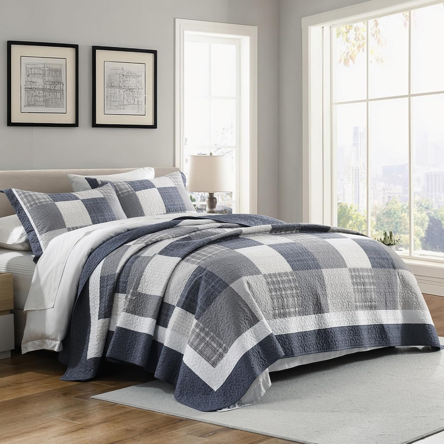 KALOOLA Farmhouse Quilt King Size - 100% Cotton Lightweight Quilted Bedding Set 3 Pcs, Cottage Printed Plaid Bedspread with 2 Pillow Shams, Reversible Bed Coverlet for All Season, Blue/Beige/White