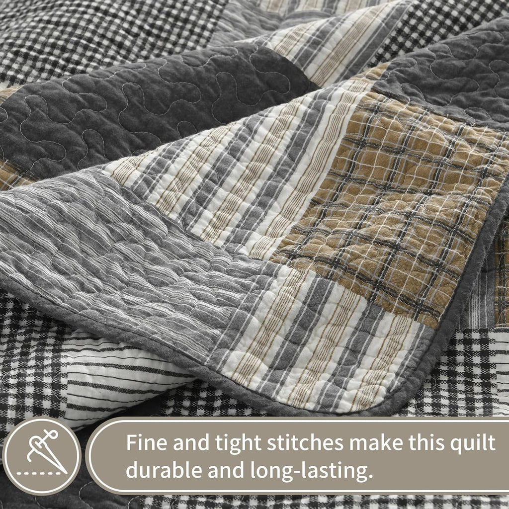 KALOOLA Plaid Quilt King Size, 100% Cotton Soft Lightweight Quilted Bedding Set for King Bed, Farmhouse Reversible Bedspread Coverlet with 2 Pillowshams for All Season, 3 Pcs, Grey/White/Black