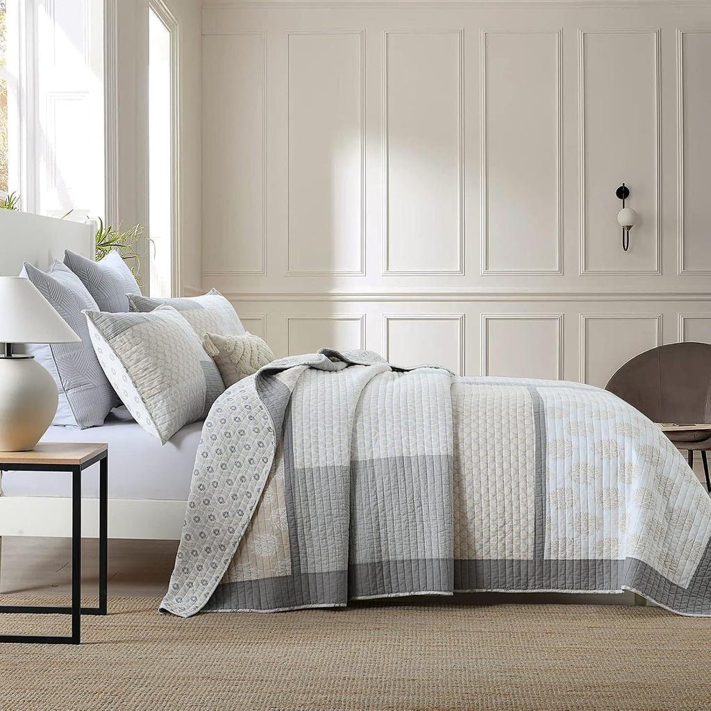 Y-PLWOMEN King Size Quilt, 100% Cotton Lightweight Soft King Quilt, Cream Grey White Quilted Bedspread, Patchwork Reversible Quilt Bedding Set All Season, 3-Pieces1