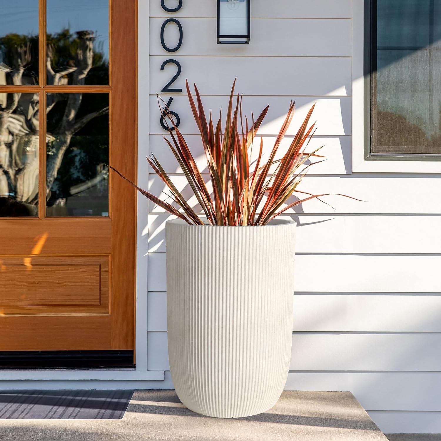 Oakrain 21' H Tall Planter, Large Indoor Outdoor Decorative Pot with Drainage Hole, Modern Decorative Garden Pots for Home Patio Porch, Living Room, Entryway