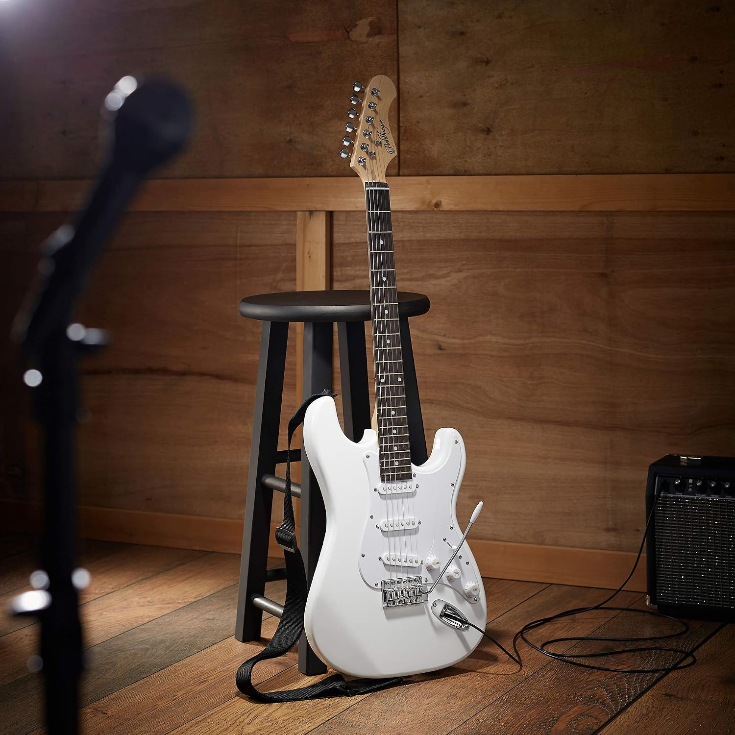 Ashthorpe 39-Inch Electric Guitar (White-White), Full-Size Guitar Kit with Padded Gig Bag, Tremolo Bar, Strap, Strings, Cable, Cloth, Picks