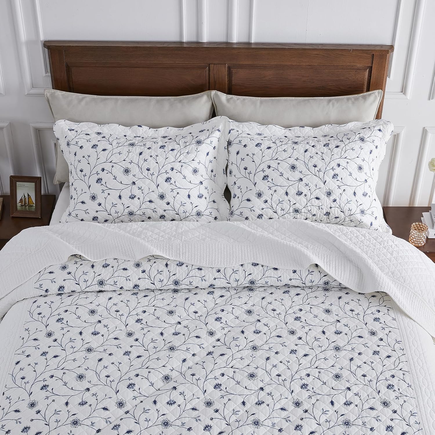 Floral Bedspread 120'x120' Oversized King Bedspread, 100% Cotton California King Quilt with 2 Pillow Shams, Lightweight Vintage Quilted Bedspreads Coverlet Sets, White/Blue, 3 Pcs