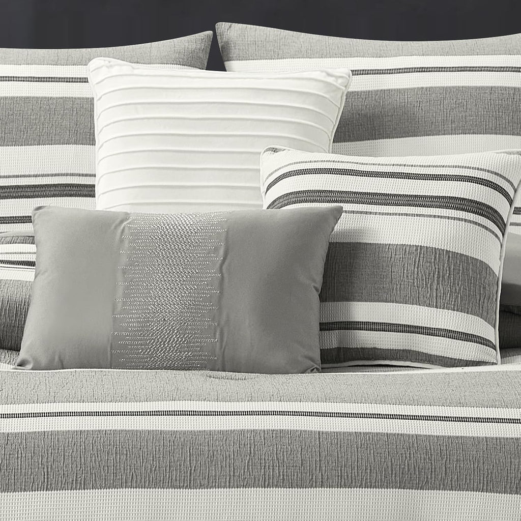 LANCO MODERN LIFESTYLE 7 Piece California King Comforter Set, White Grey, Striped Jacquard Design, Soft and Cozy for All Seasons, Bed in a Bag with Comforter, Pillow Shams, Decor Pillows and Bedskirt