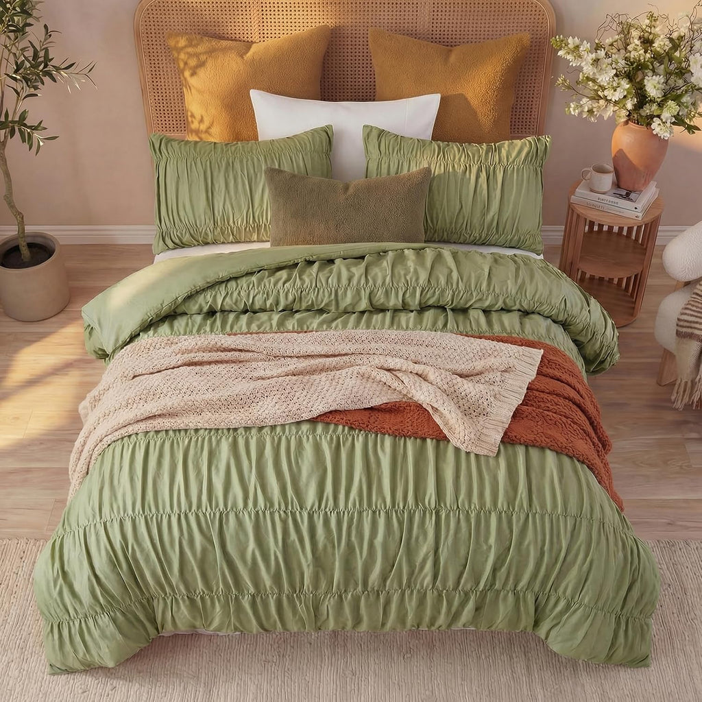 Bedbay Ruched Comforter Set King Size,100% Cotton Boho Bedding Set,Avocado Green Cinched Fluffy Comforter for Bedroom,3 Pcs Vintage Ruffle Bedding Aesthetic Room Decor for All Seasons