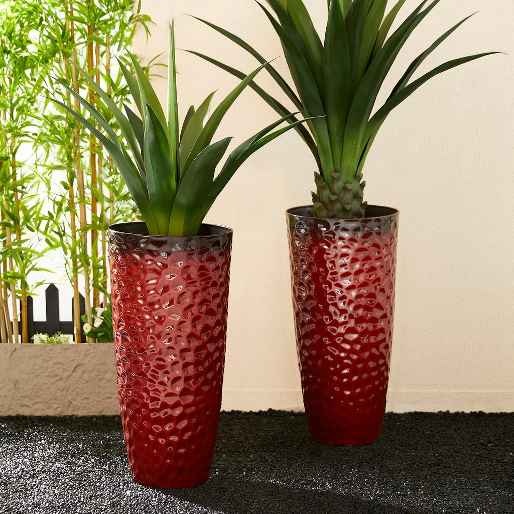 Glitzhome 31' H Large Plastic Tall Planters,Set of 2 Honeycomb Textured Gradient Red Tall Plant Pots with Drainage Holes,Oversized Planters Flower Pots for Indoor Outdoor Front Porch Patio