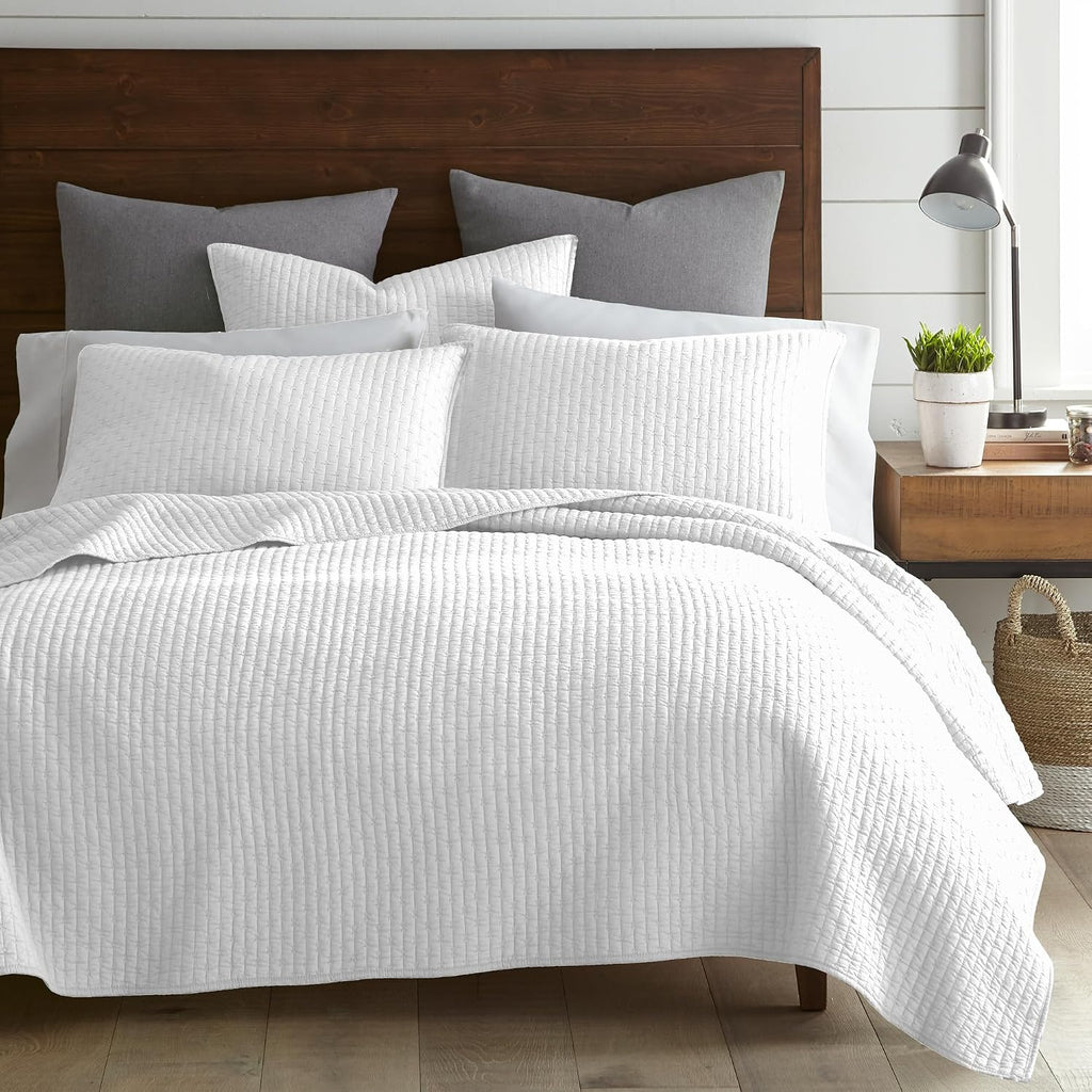 Levtex Home Cross Stitch Reversible Full/Queen Quilt Set (88x92in) and 2 Pillow Shams (26x20in) - Stitch Texture - Bright White - Cotton Full/Queen Size Quilt Bedding Set - Lightweight Soft Pre-Washed