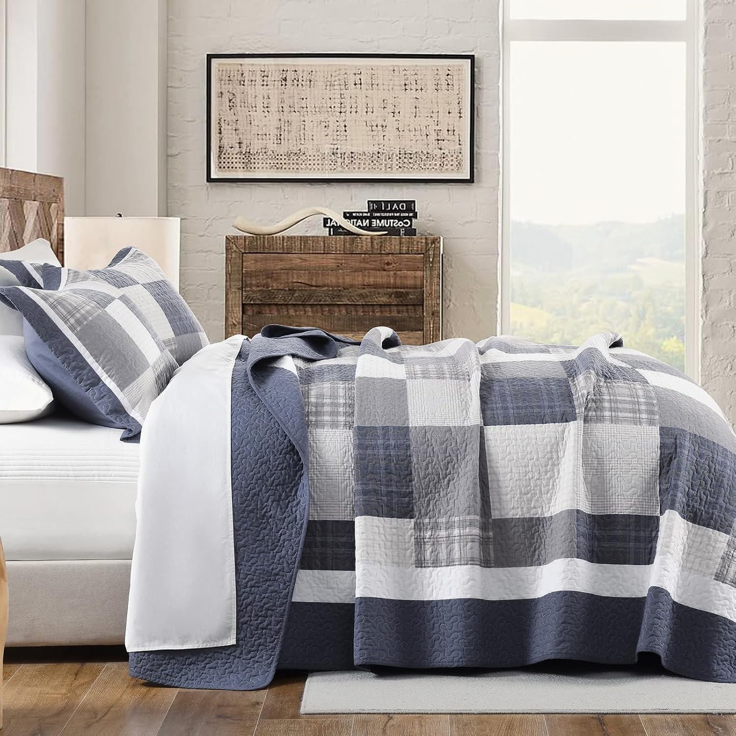 KALOOLA Farmhouse Quilt King Size - 100% Cotton Lightweight Quilted Bedding Set 3 Pcs, Cottage Printed Plaid Bedspread with 2 Pillow Shams, Reversible Bed Coverlet for All Season, Blue/Beige/White