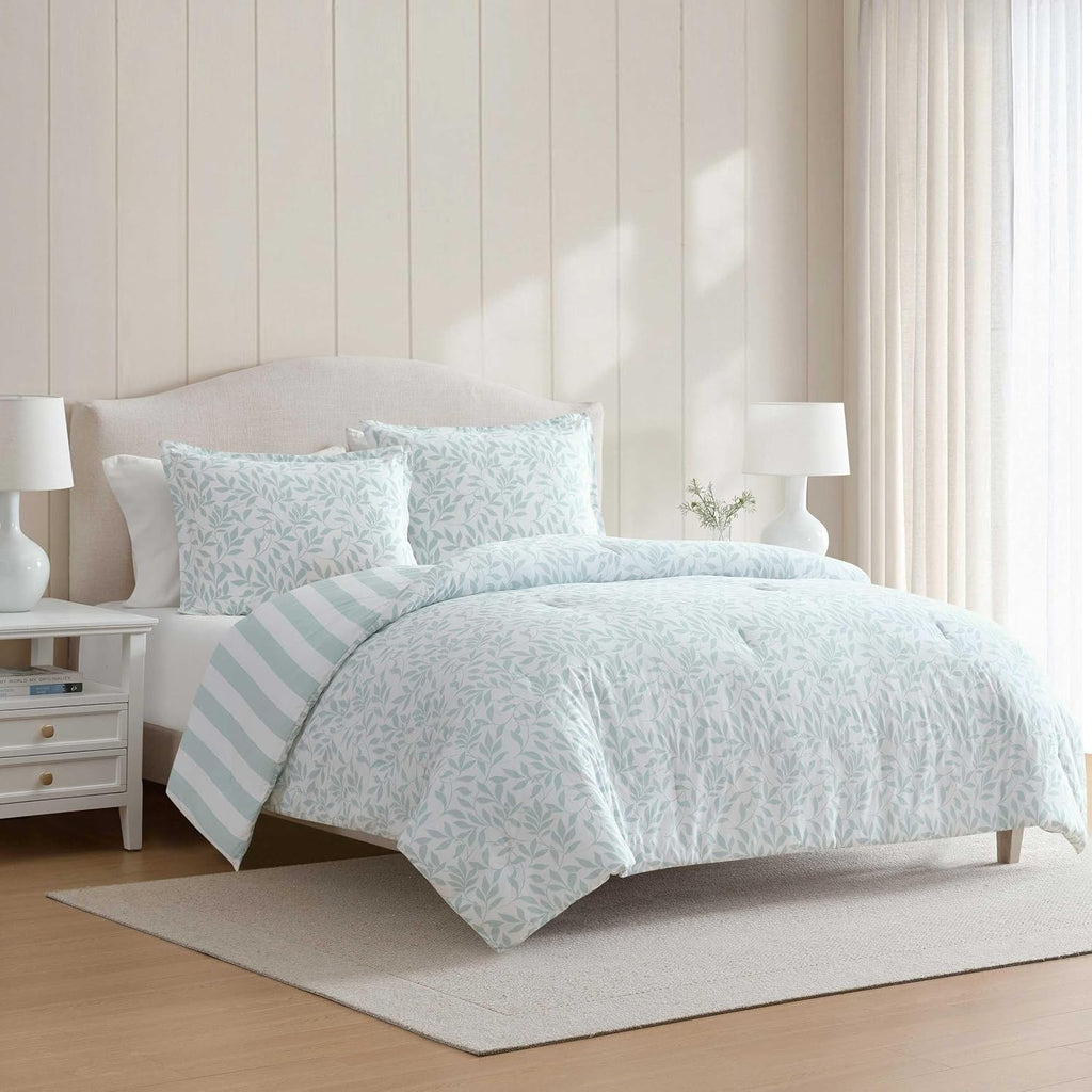 Martha Stewart - King Duvet Cover Set, 100% Naturally Soft & Breathable Cotton Bedding, Lightweight for Year Round Comfort, 3 Piece Bed Set with Matching Pillowcases (Copper Vines Blue)