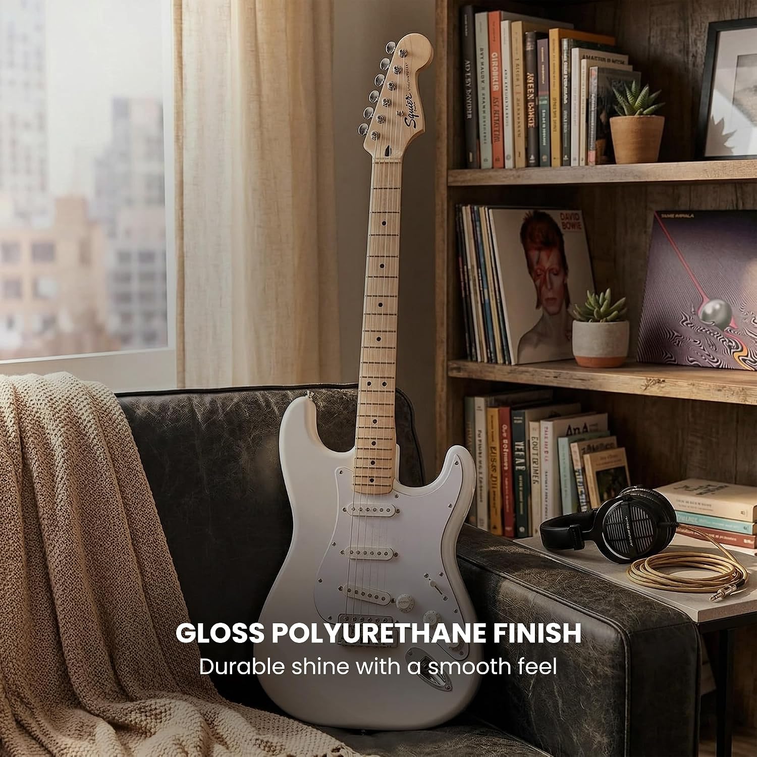 Fender Squier Sonic Stratocaster HT - Arctic White Bundle with Frontman 10G Amp, Instrument Cable, Tuner, Strap, Picks, and Austin Bazaar Instructional DVD