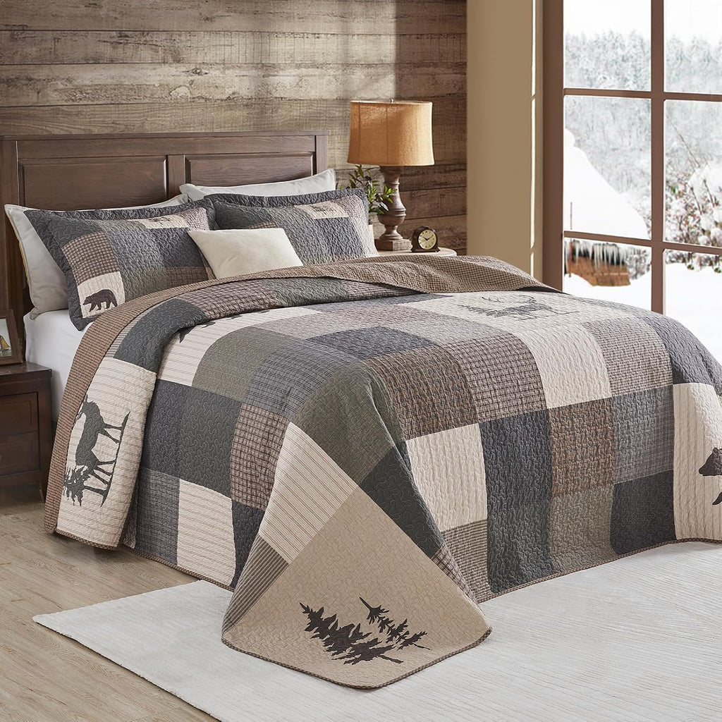 Oversized King Bedspreads 128x120, 100% Cotton California King Quilt, Forest Tree Bear Deer Pattern, Lightweight Plaid Quilted Coverlet Bedding Set, 3 Pcs, All Season, Brown/Beige/Green