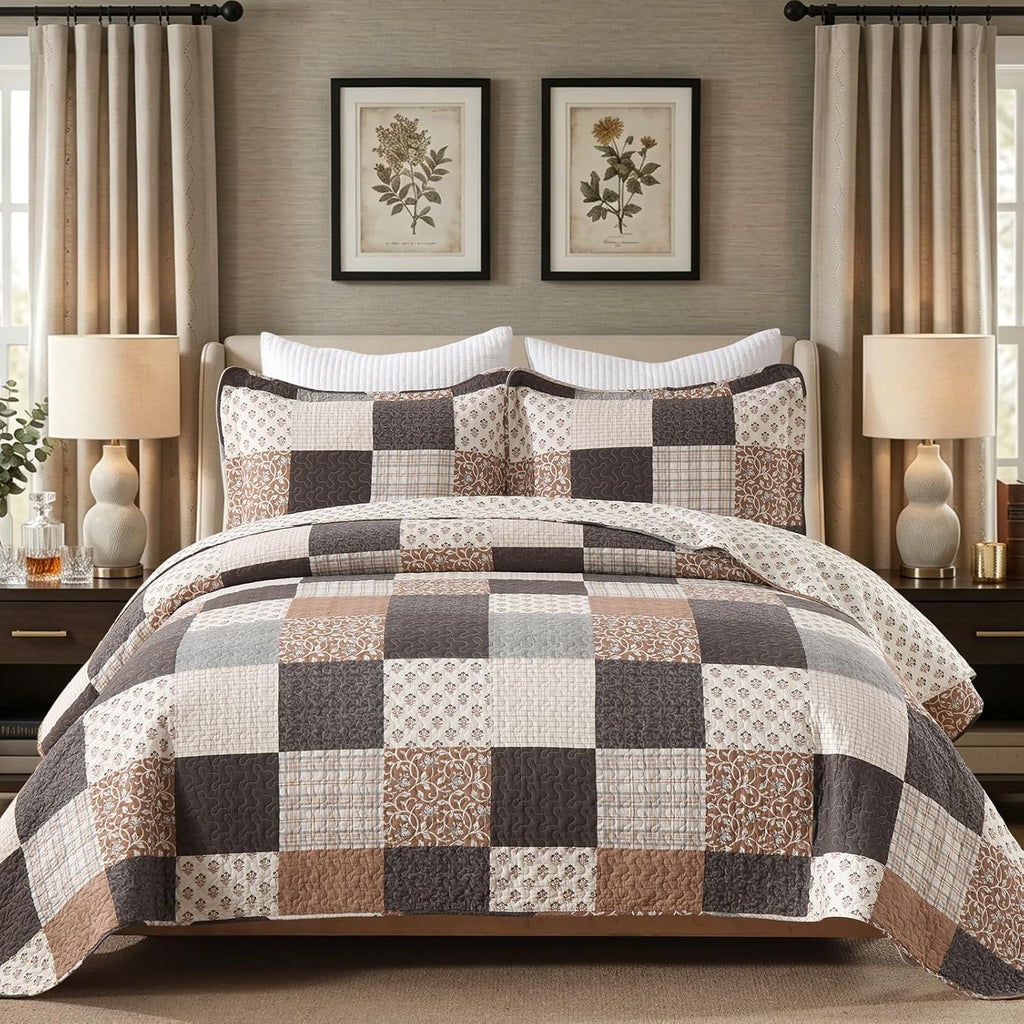 KALOOLA 100% Cotton Quilt Set Queen Size - Farmhouse Printed Patchwork Bedspread with 2 Pillow Shams, Reversible Plaid Botanical Bedding Coverlet for All Season, 3 Pieces, Brown/Charcoal/Gray