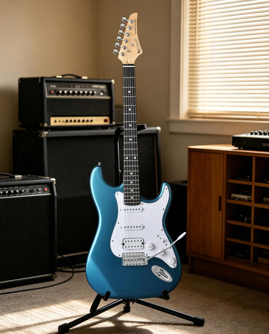 Leo Jaymz Beginner Electric Guitar 39' Kit with Portable Amplifier, Padded Gig Bag, Digital Tuner，Capo，Strap，Picks，HSS Pickups(Blue-HSS)
